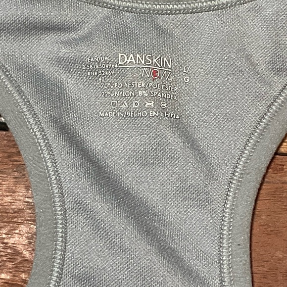 Bundle Athleticwear, Danskin Sport-bra & Anna & Ava Compression pant (Lg/Medium) - Picture 4 of 8